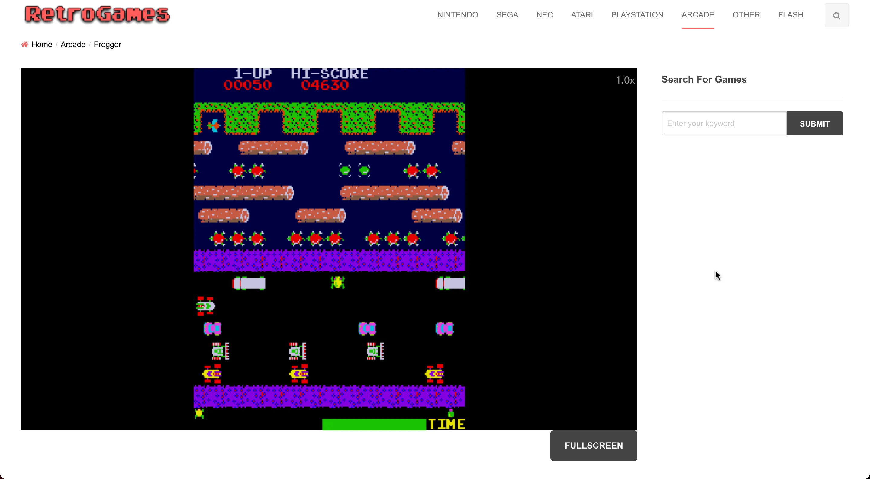 Giao diện website RetroGames hiển thị game Frogger kinh điển đang chạy.