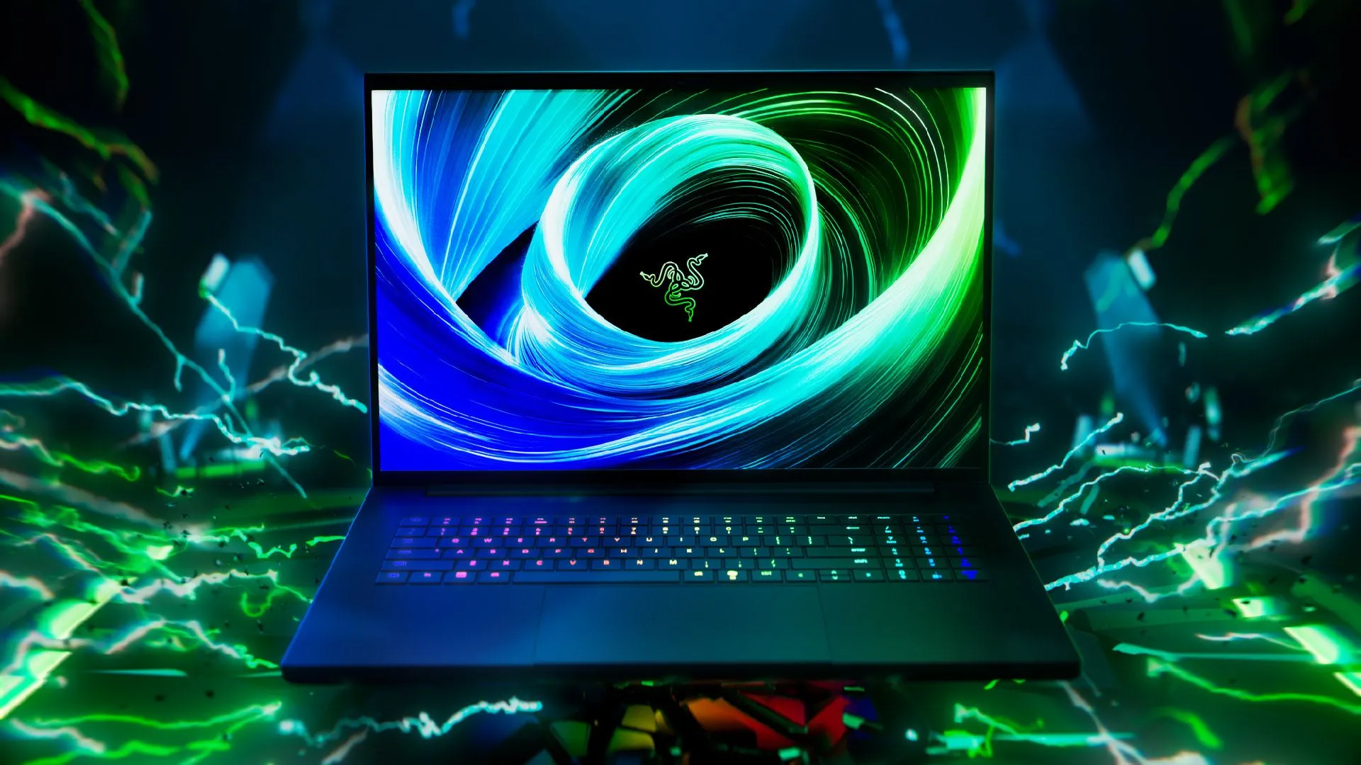 Laptop gaming Razer Blade 18 với màn hình lớn và thiết kế đặc trưng