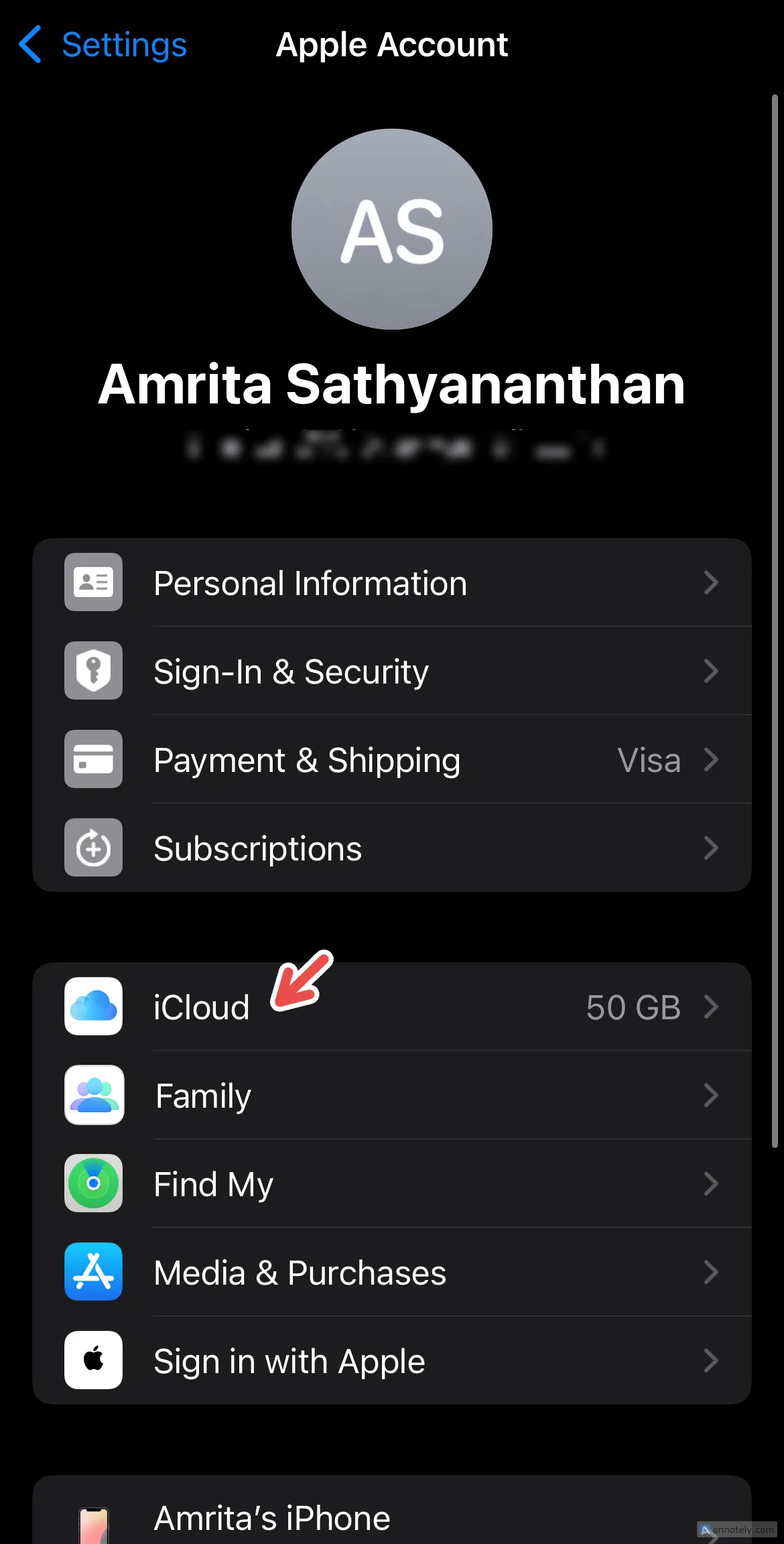 Màn hình cài đặt iCloud trên iPhone hiển thị dung lượng lưu trữ