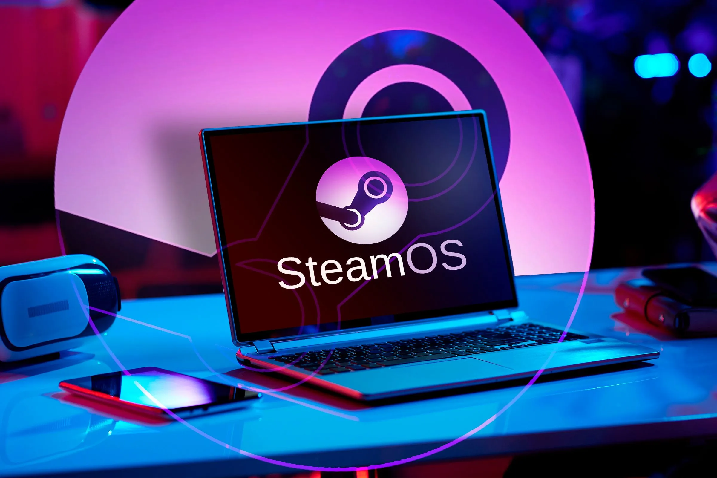 Một chiếc laptop hiển thị logo SteamOS trên màn hình, tượng trưng cho quá trình phát triển hỗ trợ phần cứng đa dạng của hệ điều hành.