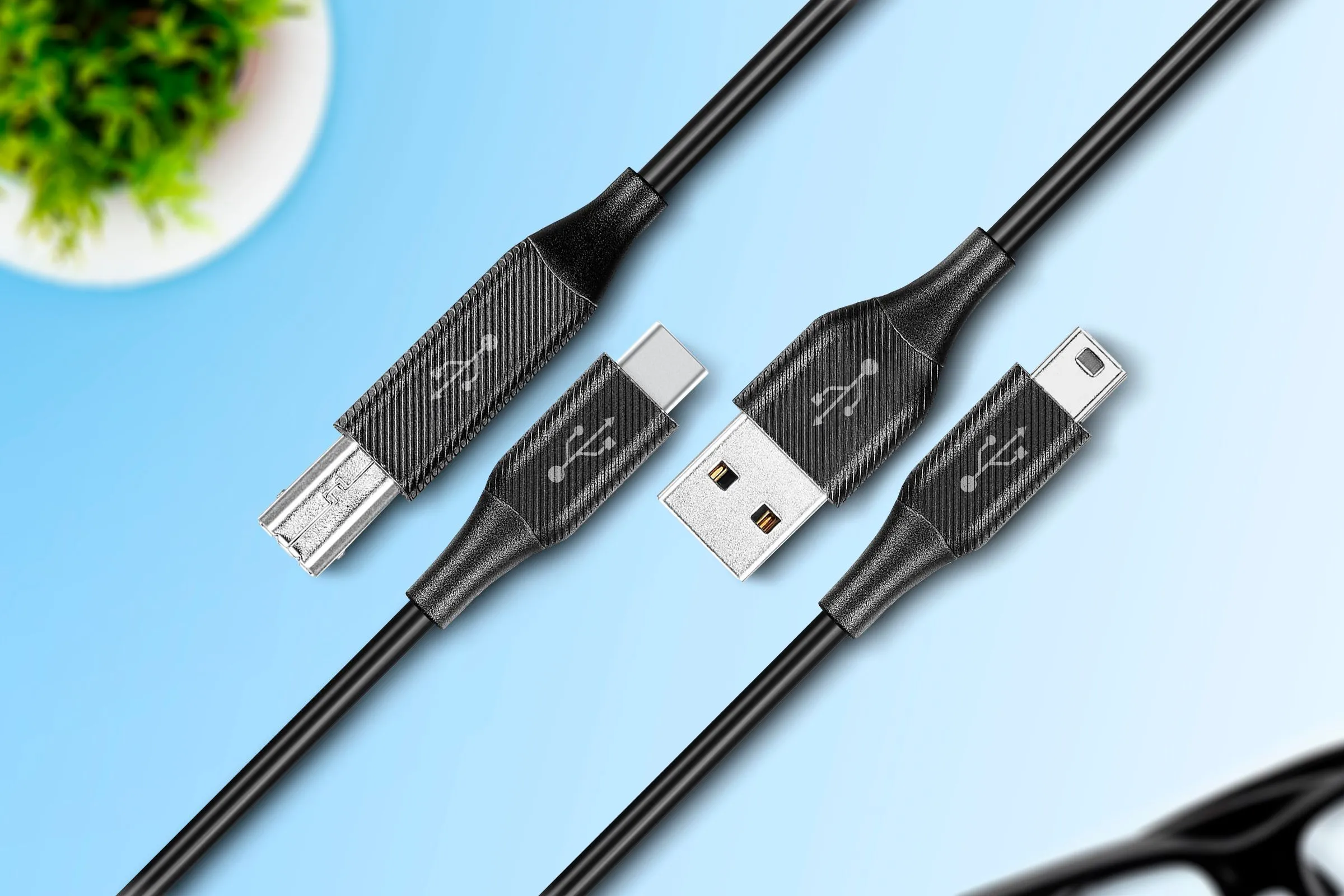 So sánh các loại đầu cắm cáp USB phổ biến như USB-C, Micro-USB và Lightning, làm rõ sự khác biệt của từng loại dây sạc