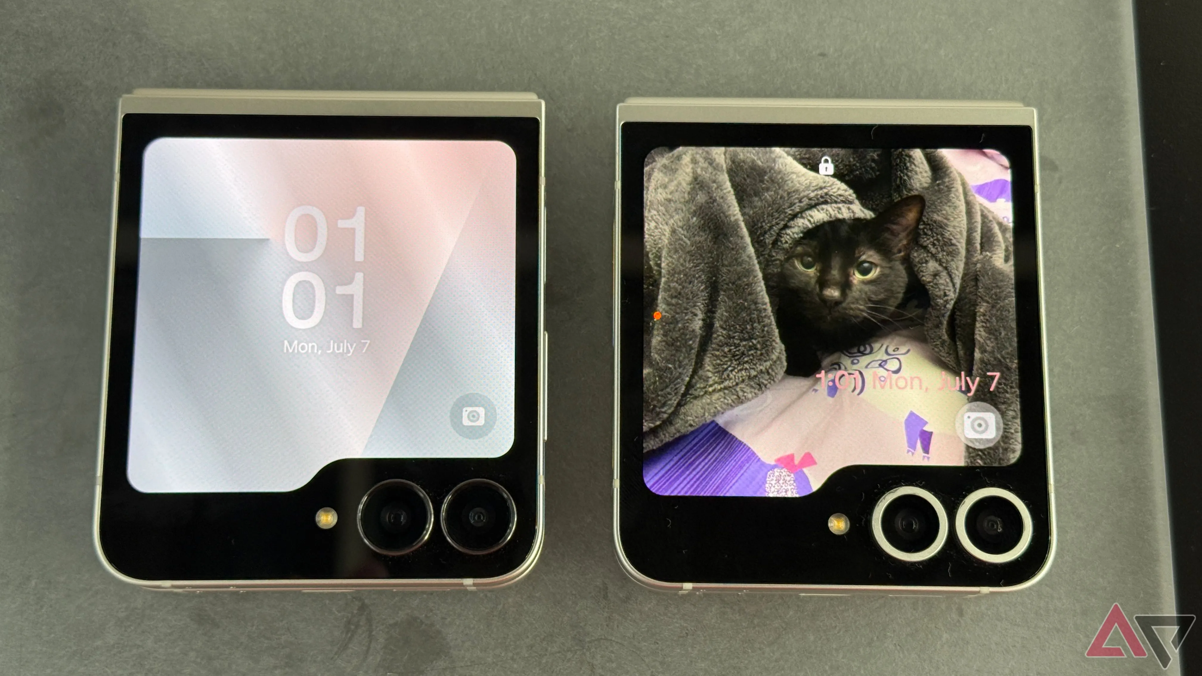 So sánh màn hình FlexWindow giữa Samsung Galaxy Z Flip 7 FE và Galaxy Z Flip 6