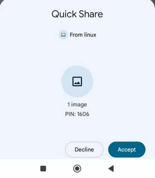 Thông báo trên màn hình điện thoại Android yêu cầu chấp nhận file đến từ máy tính Linux thông qua Packet.