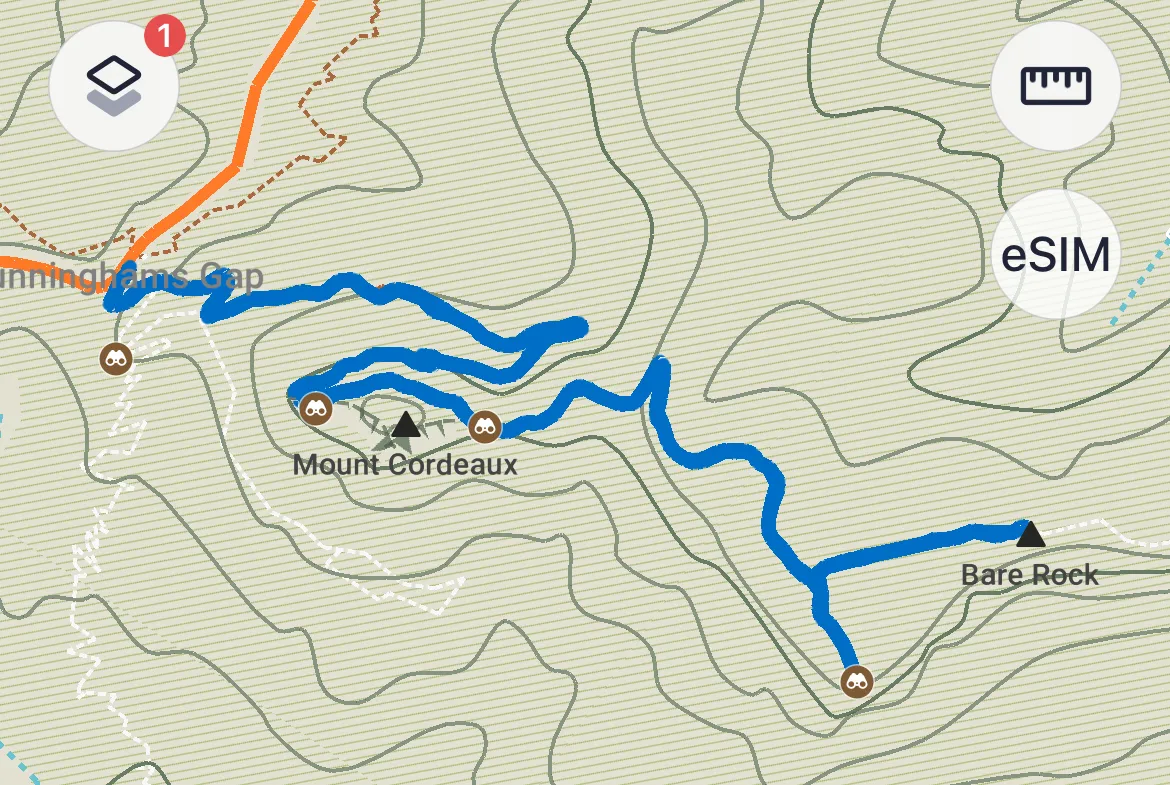 Tuyến đường được hiển thị trực quan trên bản đồ MAPS.ME.