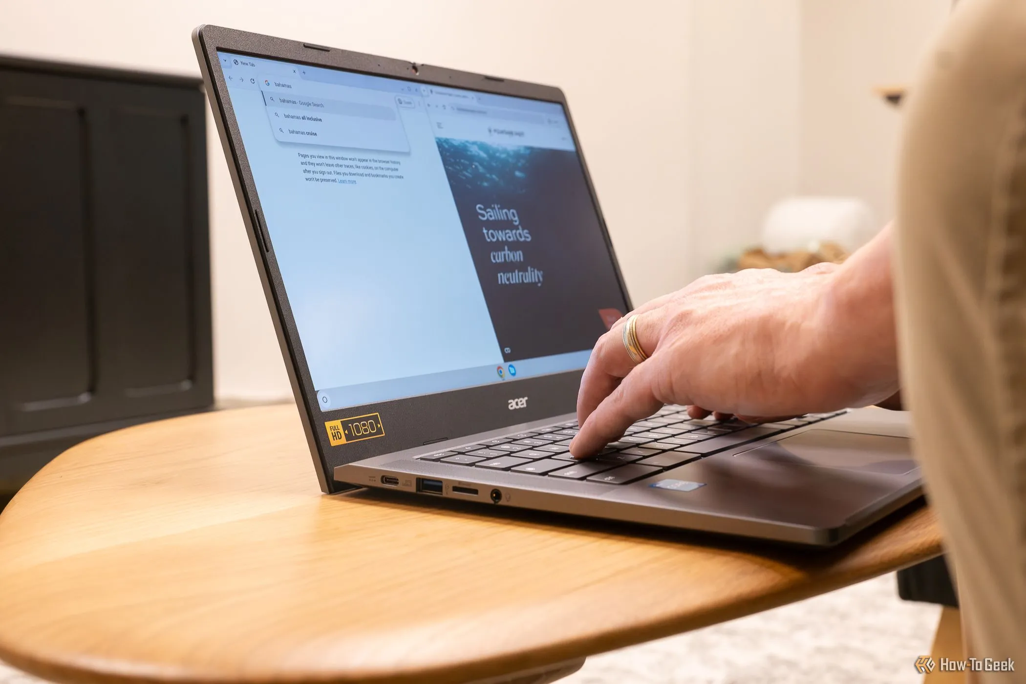 Biểu tượng Android và ChromeOS đại diện cho sự kết hợp hai hệ điều hành của Google