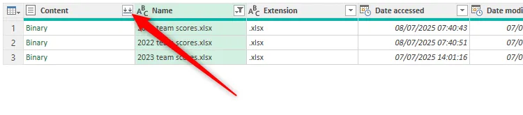 Biểu tượng mũi tên kép xuống ở tiêu đề cột Content trong Power Query Editor, dùng để gộp các tệp Excel đã chọn.