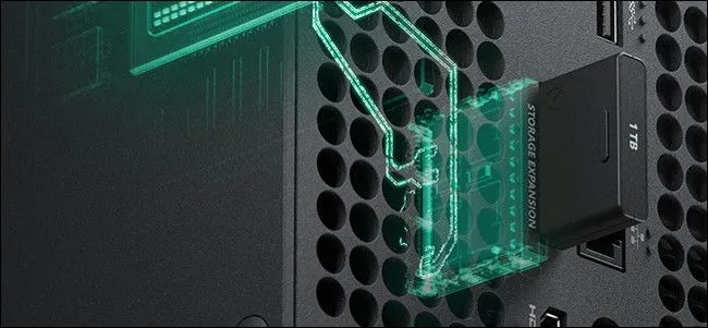 Cài đặt mở rộng dung lượng cho Xbox Series X, hiển thị giao diện kết nối ổ cứng ngoài để tăng không gian lưu trữ game.