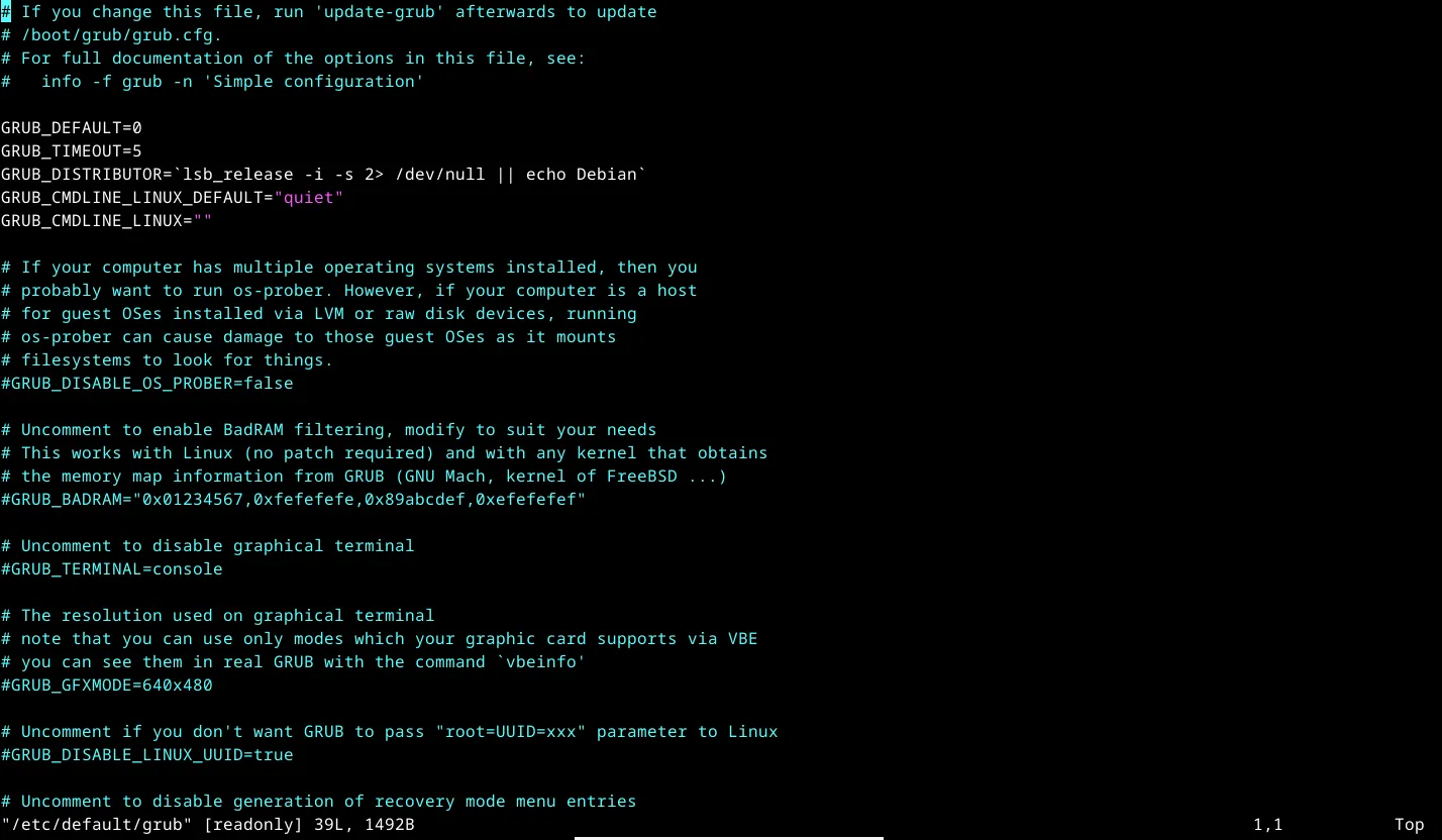 Cửa sổ trình soạn thảo Vim hiển thị nội dung file cấu hình GRUB tại đường dẫn /etc/default/grub với các chú thích rõ ràng.