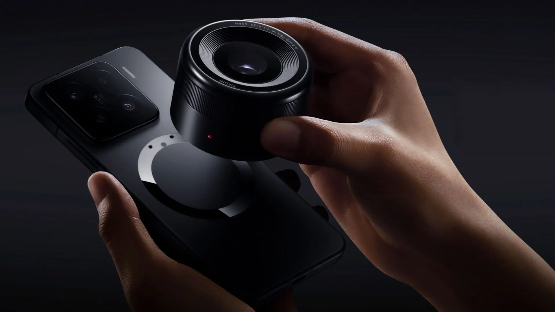 Điện thoại Xiaomi với ống kính camera từ tính có thể tháo rời