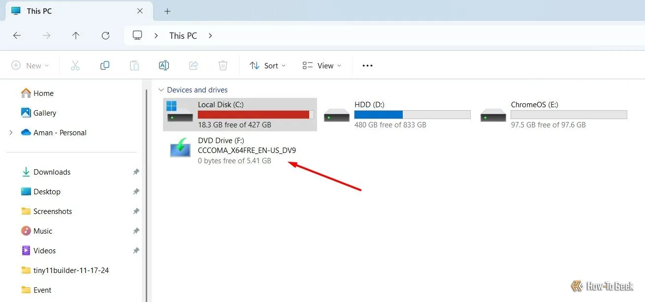 Gắn file ISO Windows 11 vào ổ đĩa ảo trong mục This PC