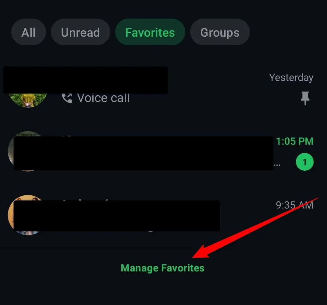 Giao diện chính của Mục Yêu Thích trên WhatsApp, hiển thị nút &quot;Quản lý mục Yêu thích&quot;