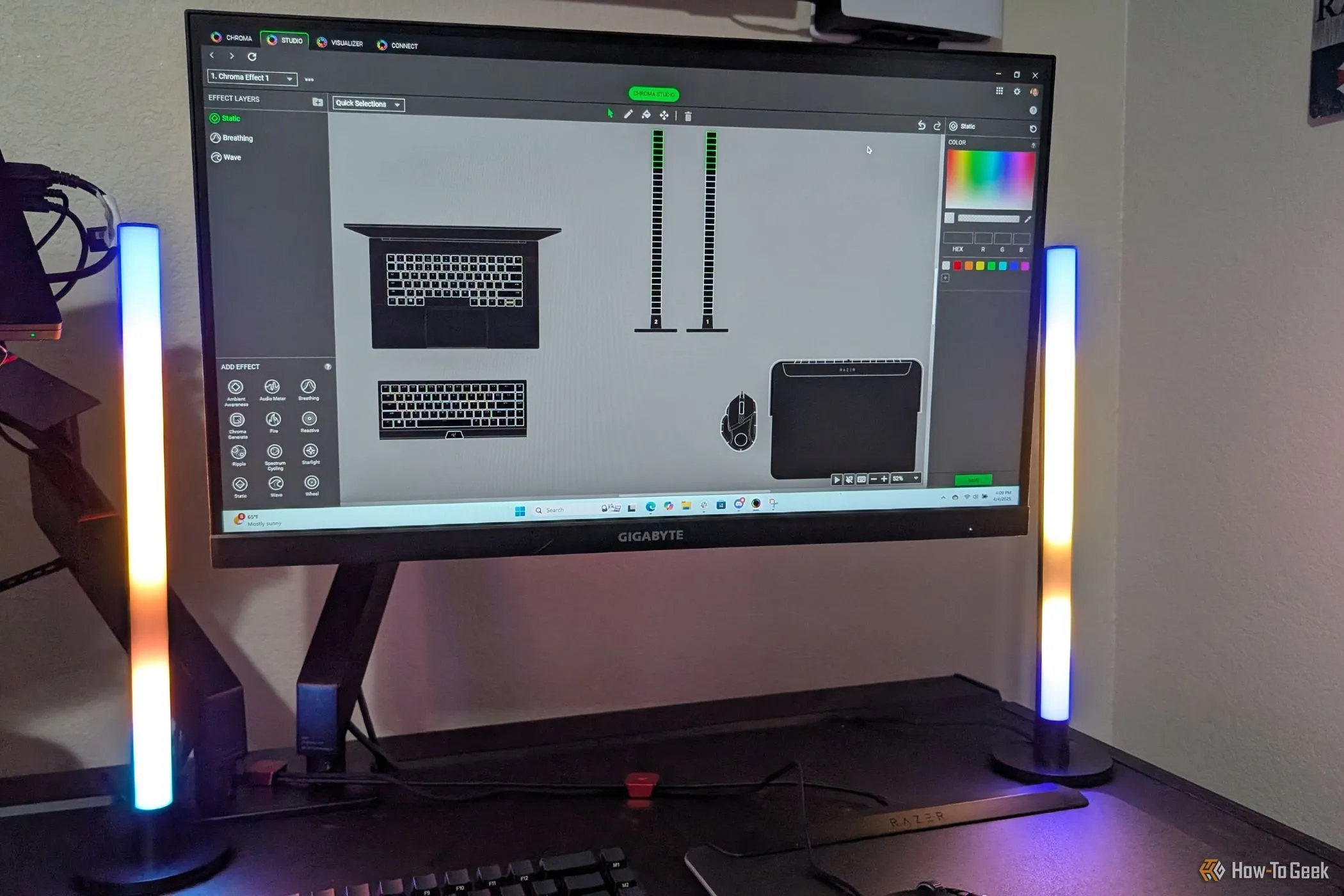 Giao diện phần mềm Razer Chroma Studio trên máy tính, hiển thị tùy chỉnh ánh sáng cho Aether Light Bars và các thiết bị Razer khác