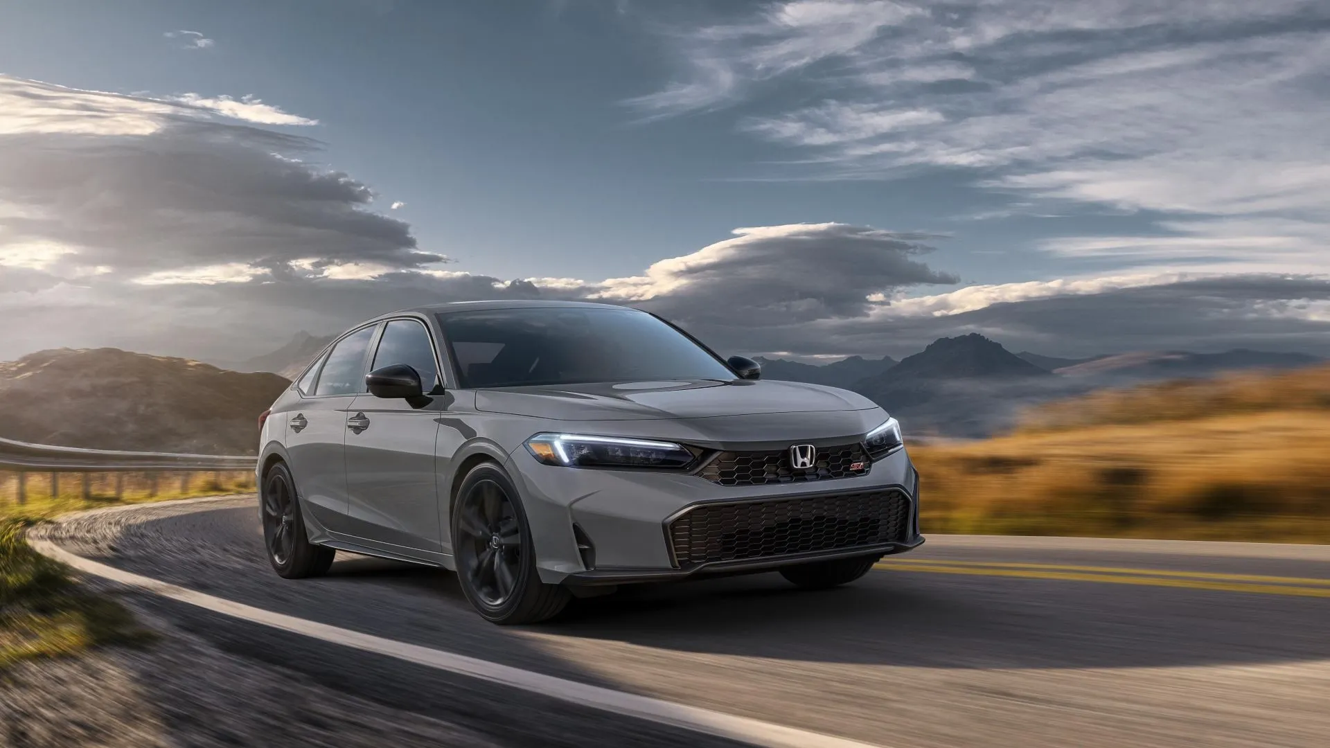 Honda Civic Si 2025 màu đỏ nổi bật, mang lại trải nghiệm lái thể thao