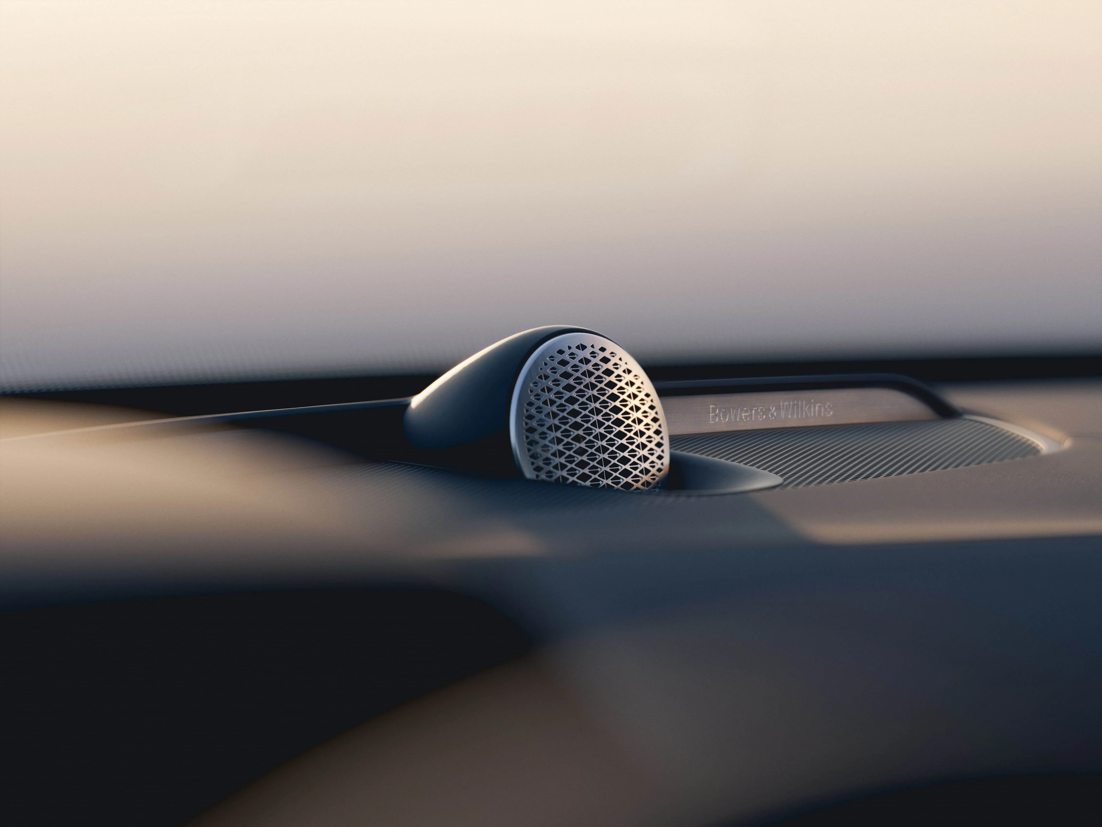 Loa surround của hệ thống âm thanh Bowers &amp; Wilkins trên Volvo XC90