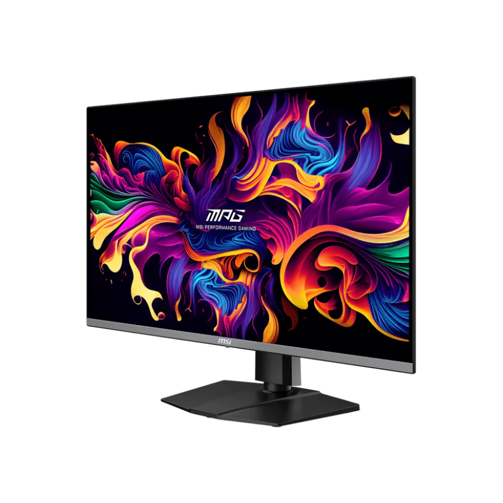Màn hình MSI MPG 321URX 4K QD-OLED trên bàn làm việc