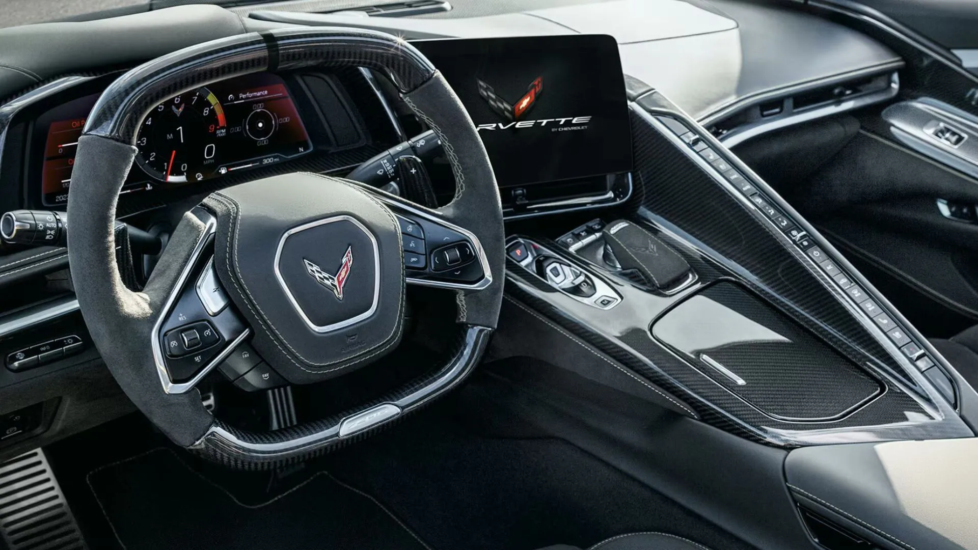 Màn hình thông tin giải trí bên trong khoang lái của Chevrolet Corvette Stingray C8 2025