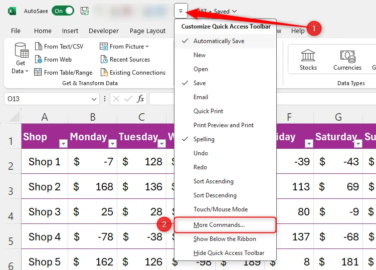 Menu thả xuống Tùy chỉnh Thanh công cụ truy cập nhanh trong Excel, với More Commands được chọn.