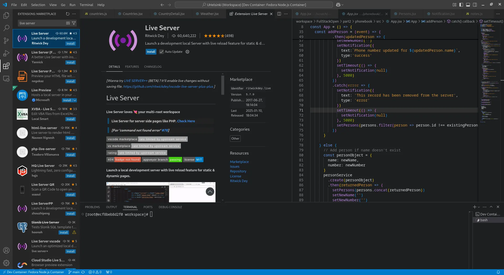 Menu tiện ích mở rộng VS Code hiển thị thông tin về Live Server, một công cụ cho nhà phát triển web.