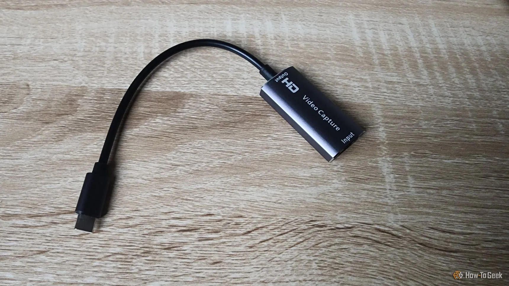 Một thiết bị thu video USB phổ thông