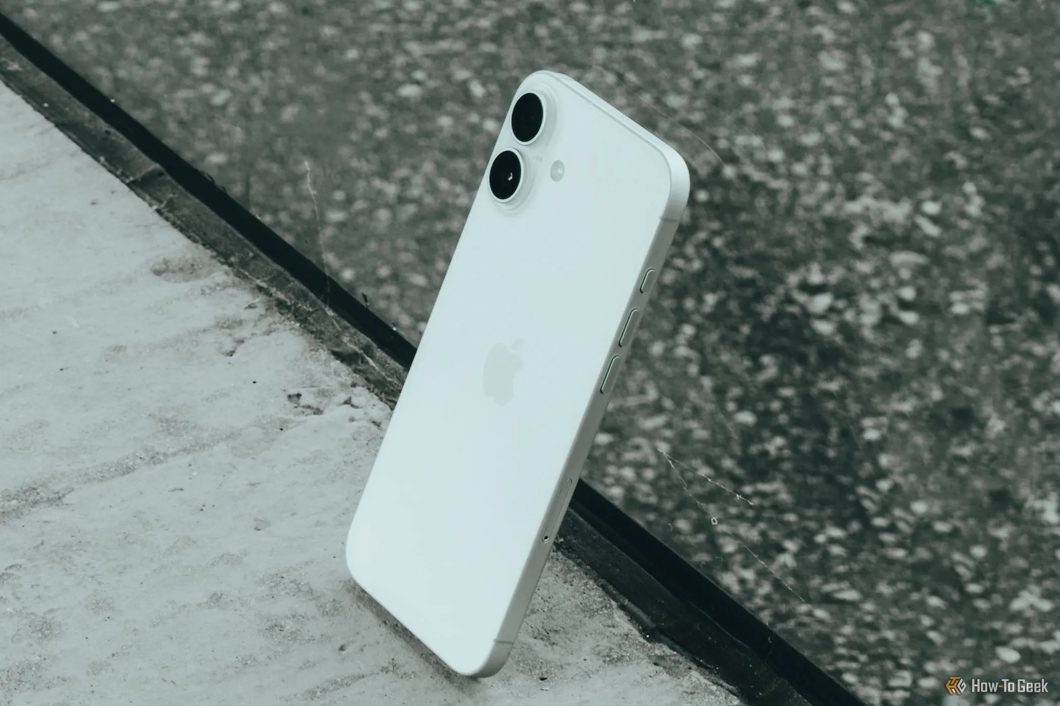 So sánh iPhone 16 Plus, iPhone 16e và iPhone 16 Pro