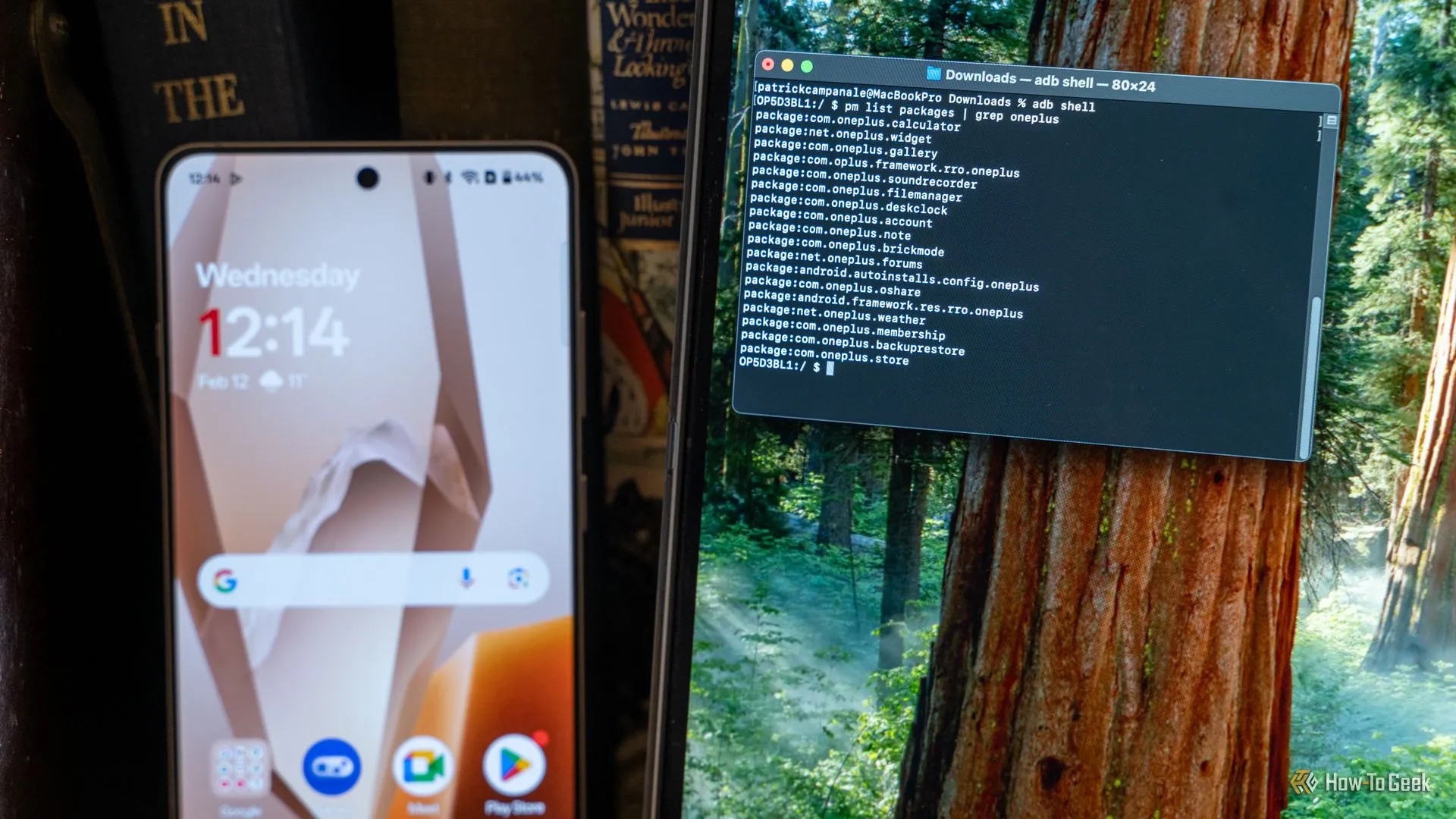 Sử dụng dòng lệnh adb shell và pm list packages trên Terminal để liệt kê các gói ứng dụng bloatware của nhà sản xuất trên Android.