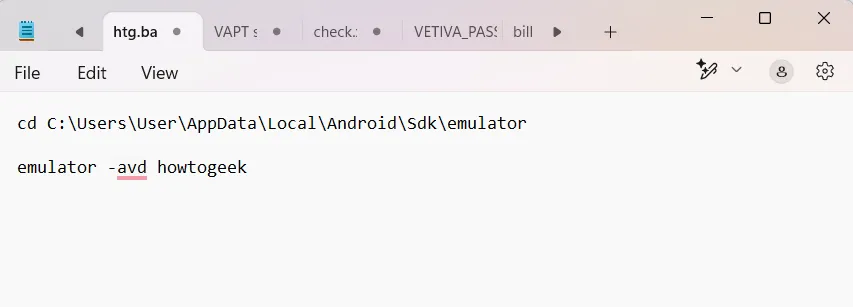 Tạo tệp batch (.bat) trong Notepad để tự động khởi động Android Emulator bằng các lệnh CMD