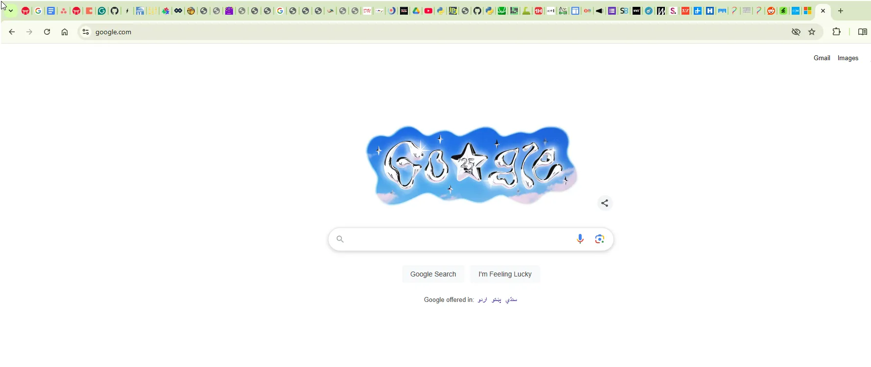 Thanh tab lộn xộn, nhiều tab đang mở trên trình duyệt Google Chrome