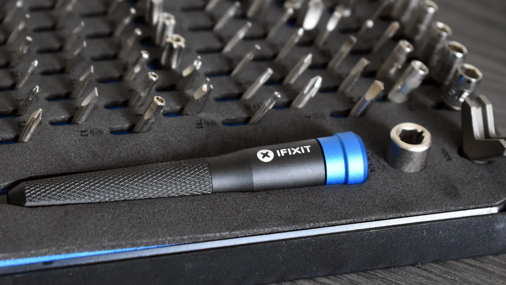 Giao diện công cụ kiểm tra tương thích của iFixit