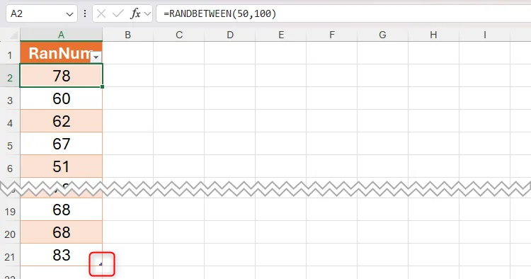 Hàm RANDBETWEEN được sử dụng trong Excel để tạo 20 số ngẫu nhiên giữa 50 và 100 trong bảng Excel